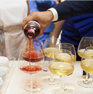 Anniskelupassi alv 25.5 %, Ähtäri